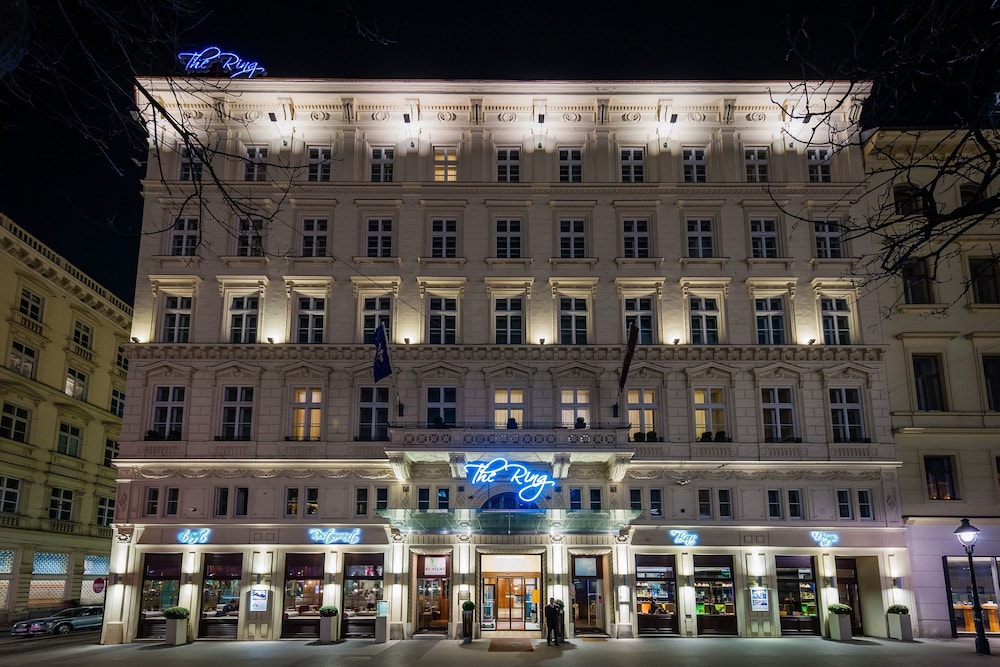 The Ring Hotel In Vienna
