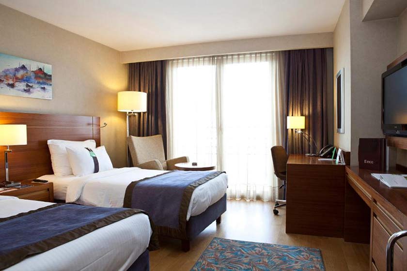 Holiday Inn Sisli Hotel Istanbul - Twin Business Smoking Room 