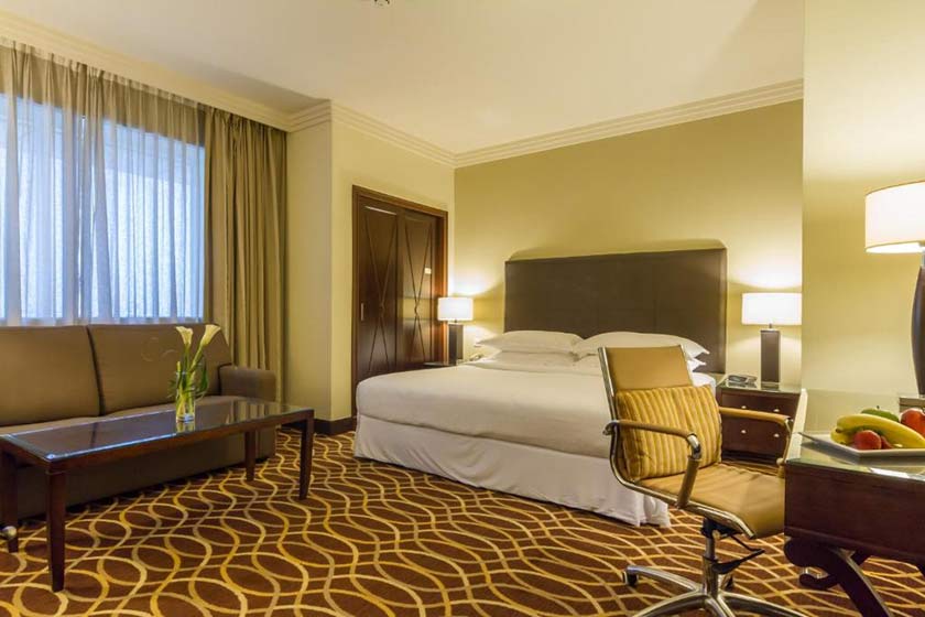 Grand Excelsior Deira Hotel Dubai - Superior King or Twin Room 