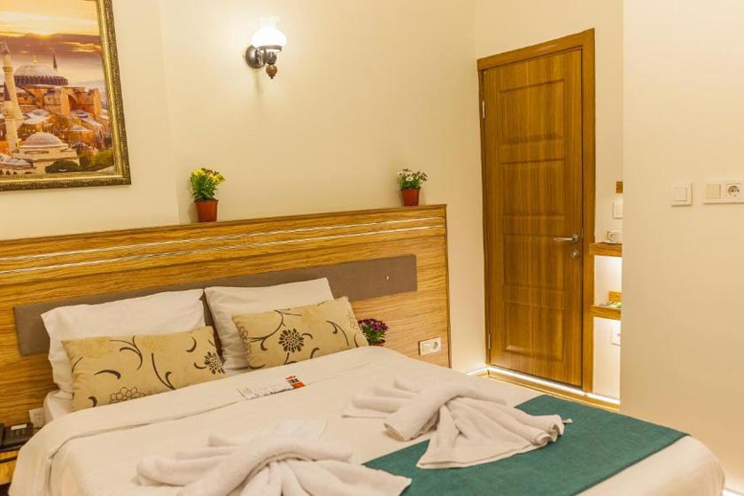 Fide Hotel Istanbul - Standard Double Room