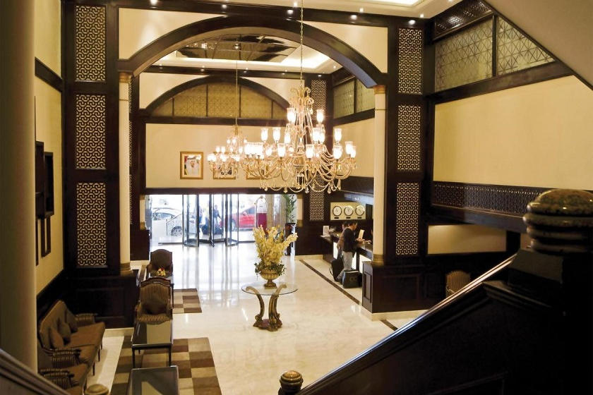 Carlton Tower Hotel Dubai - lobby
