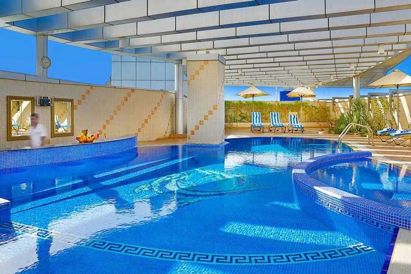 City Seasons Hotel Dubai - pool