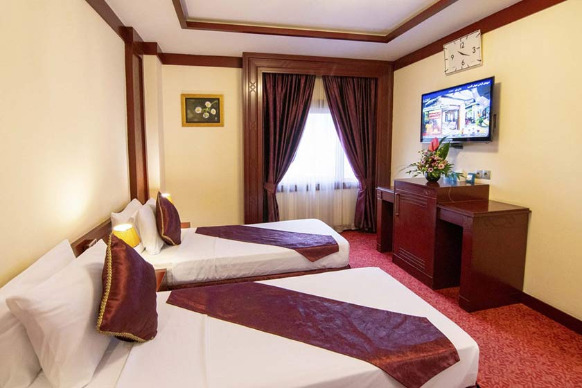 هتل مدینه الرضا مشهد - اتاق دو تخته توئین فصل