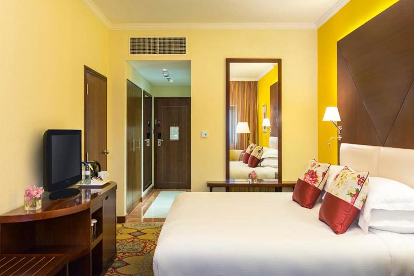 Coral Deira Hotel Dubai - Deluxe Double or Twin Room