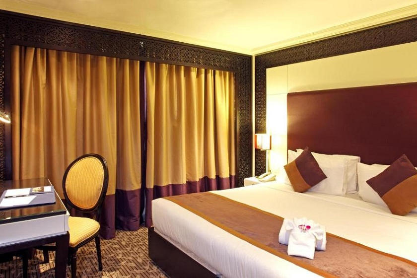 Carlton Tower Hotel Dubai - Deluxe Room