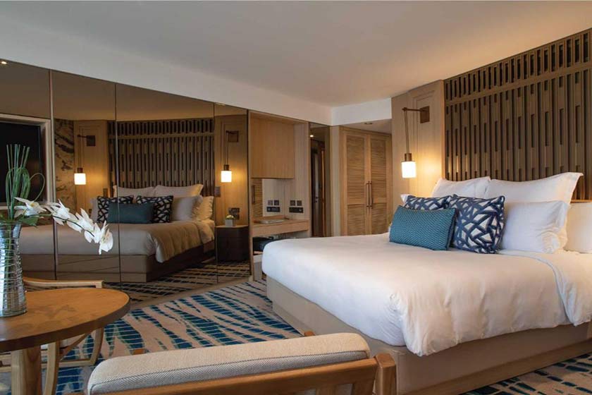 Jumeirah Beach Hotel Dubai - Ocean View Deluxe Room with Private Balcony