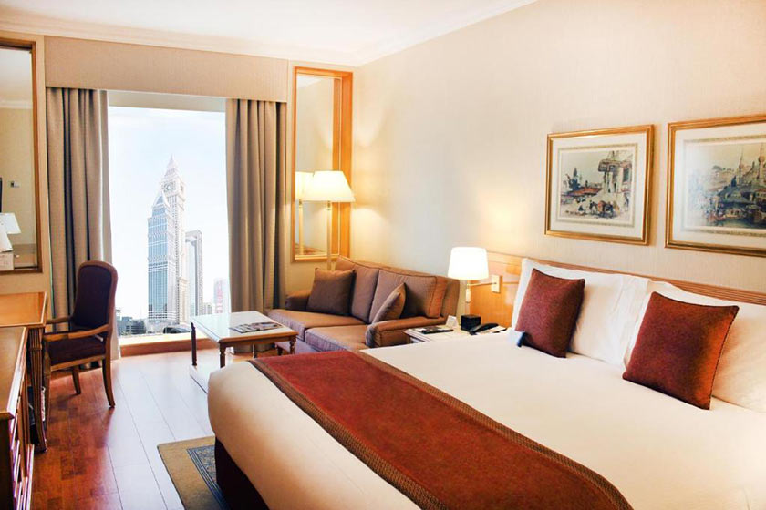 Crowne Plaza Sheykh Zayed Dubai - Deluxe Room with Two tickets to Dubai Parks and Resorts