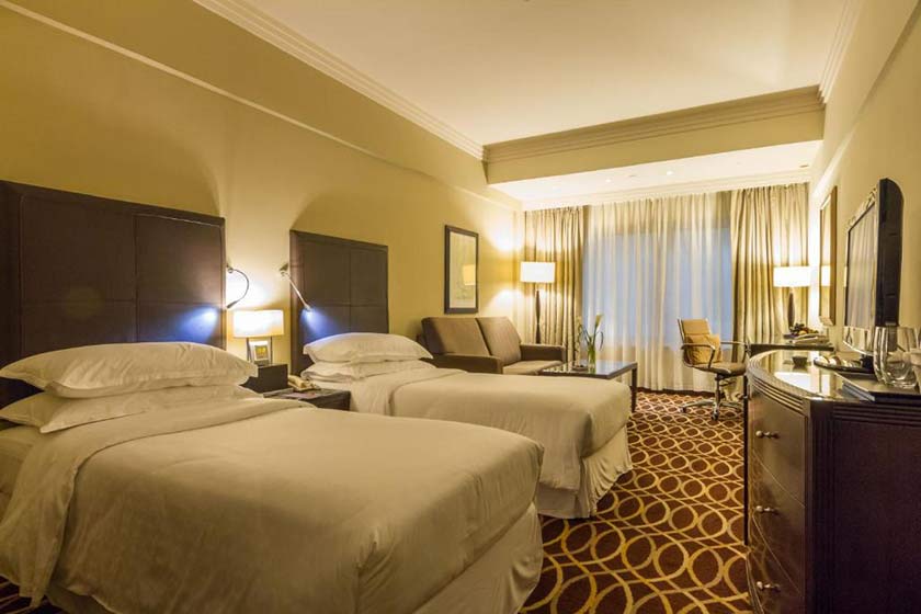 Grand Excelsior Deira Hotel Dubai - Executive Twin Room