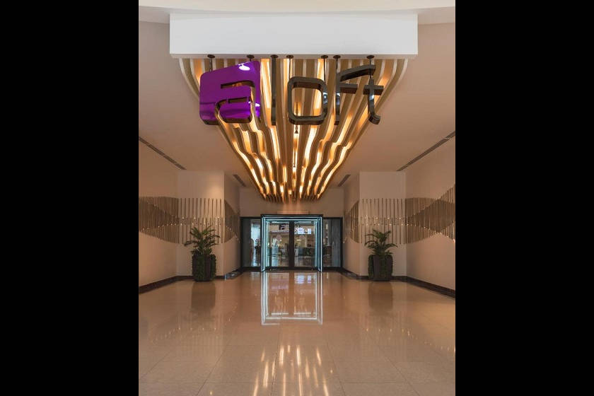 Aloft Dubai Creek Hotel - lobby