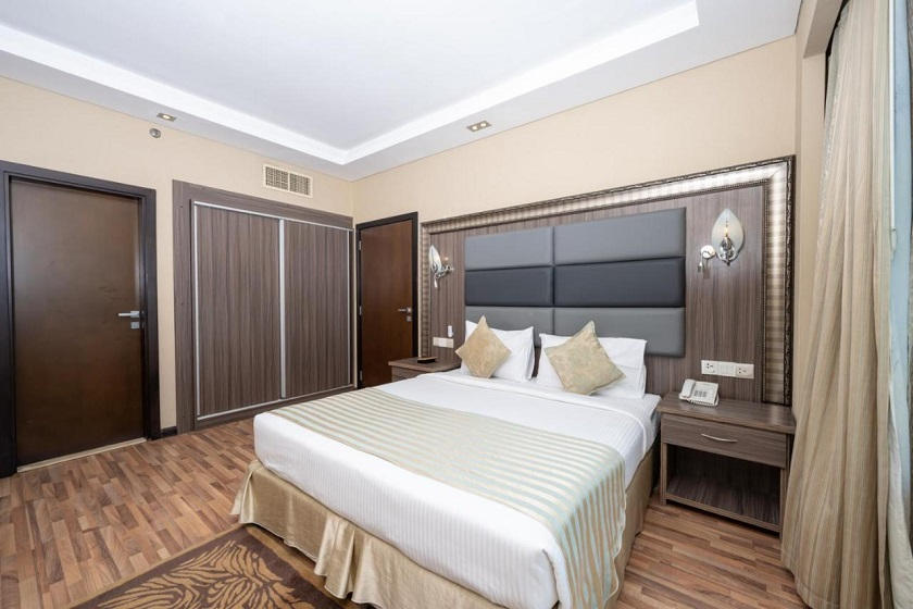  Pearl Swiss Hotel Dubai - Deluxe King Room