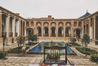 هتل لاله یزد