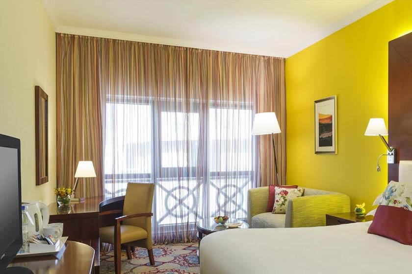 Coral Deira Hotel Dubai - Deluxe Double or Twin Room