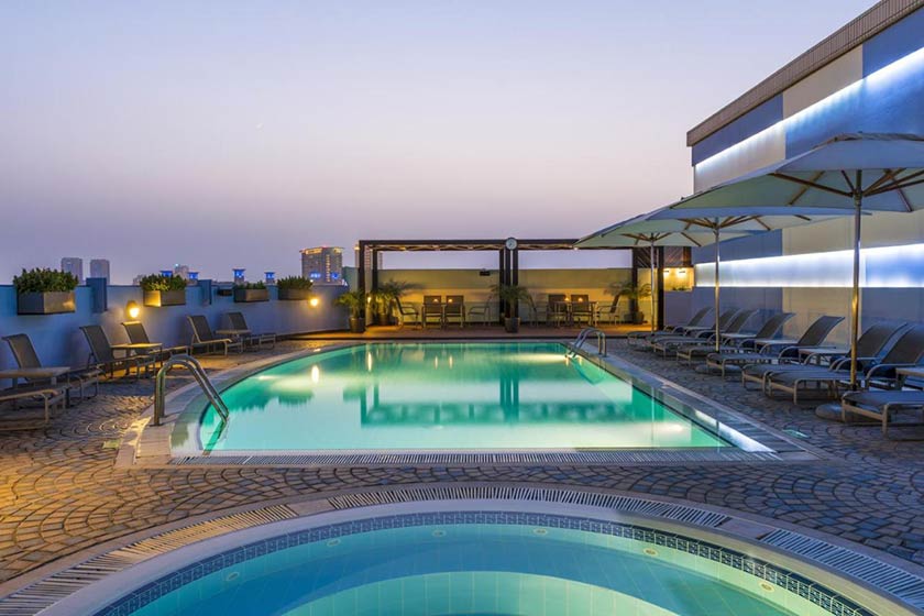 Coral Deira Hotel Dubai - pool