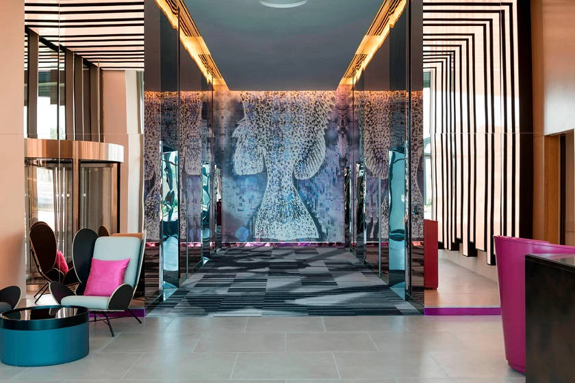 Aloft Dubai Creek Hotel - lobby