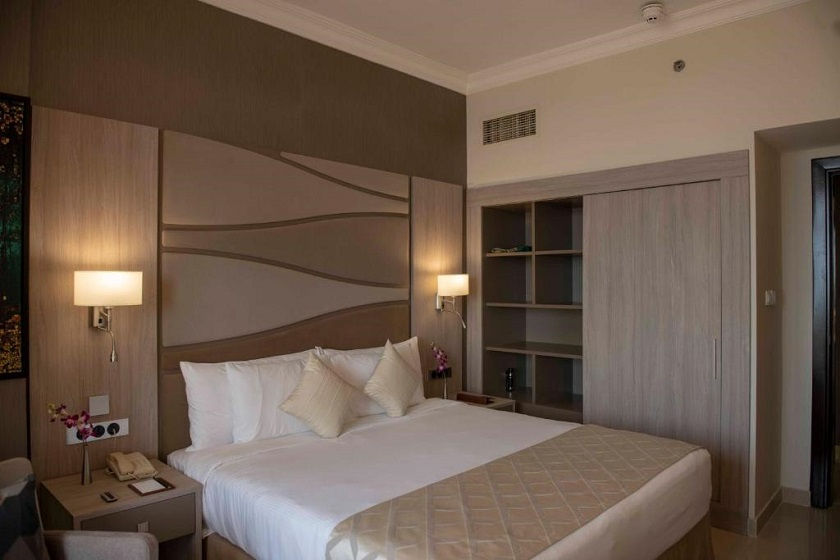 Two Seasons Hotel Dubai - Deluxe Suite
