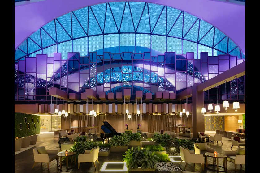 Hyatt Regency Dubai Creek Heights - lobby