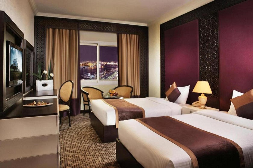 Carlton Tower Hotel Dubai - Deluxe Room with Creek View