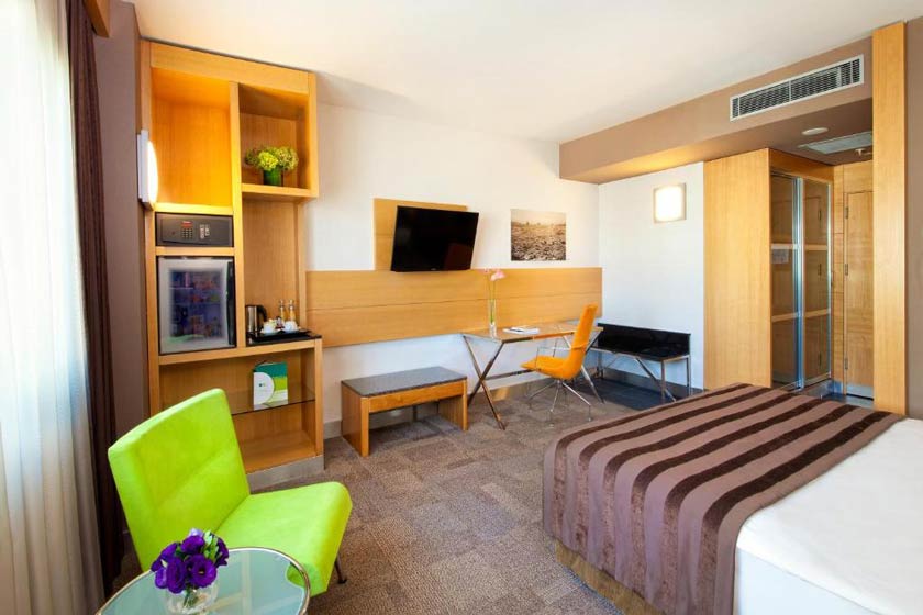 Point Hotel Taksim Istanbul - Executive Room with Lounge Access
