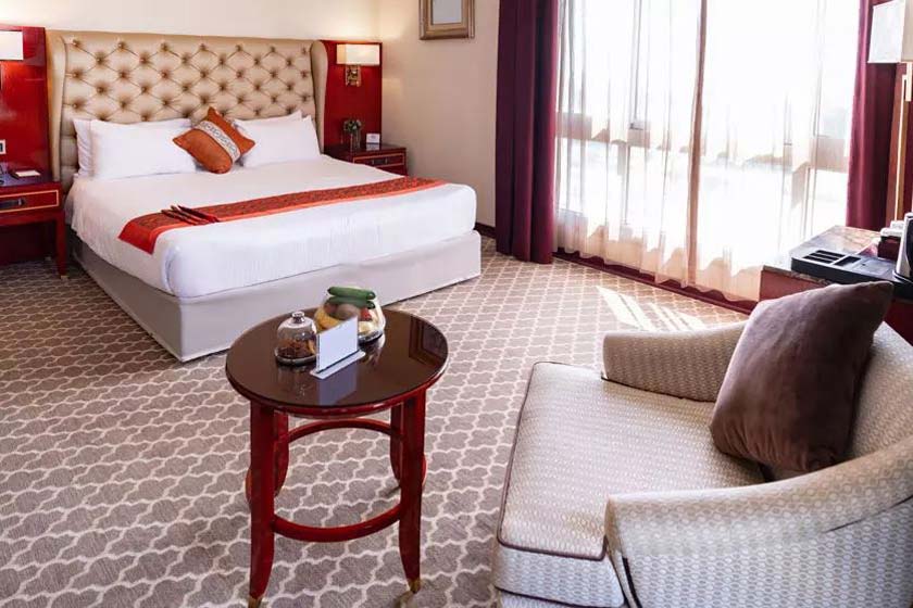 هتل کوروش کیش - اتاق دو تخته رو به دریا