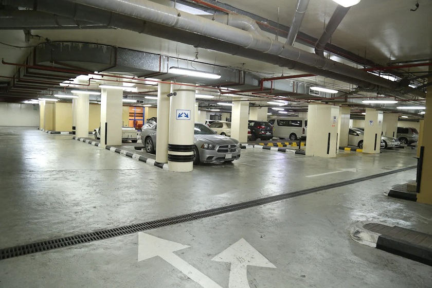 Abjad Grand Hotel Dubai - parking