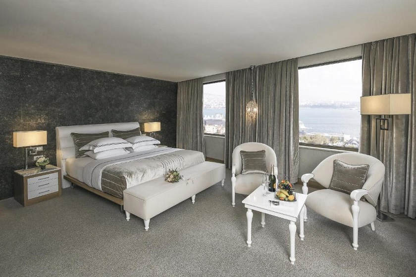 RIichmond Hotel Istanbul - Bosphorus Suite