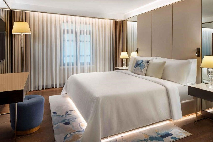 JW Marriott Istanbul Bosphorus - Deluxe Guest room