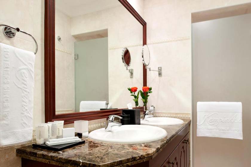Kempinski Hotel & Residences Palm Jumeirah - Deluxe 3 Bedroom Family Apartment