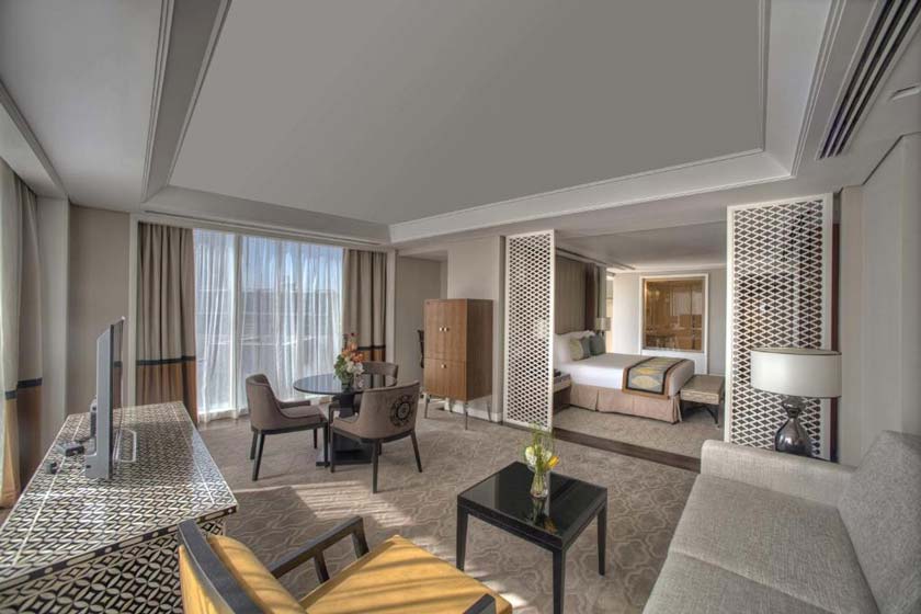 Taj Dubai hotel - Luxury Junior Suite