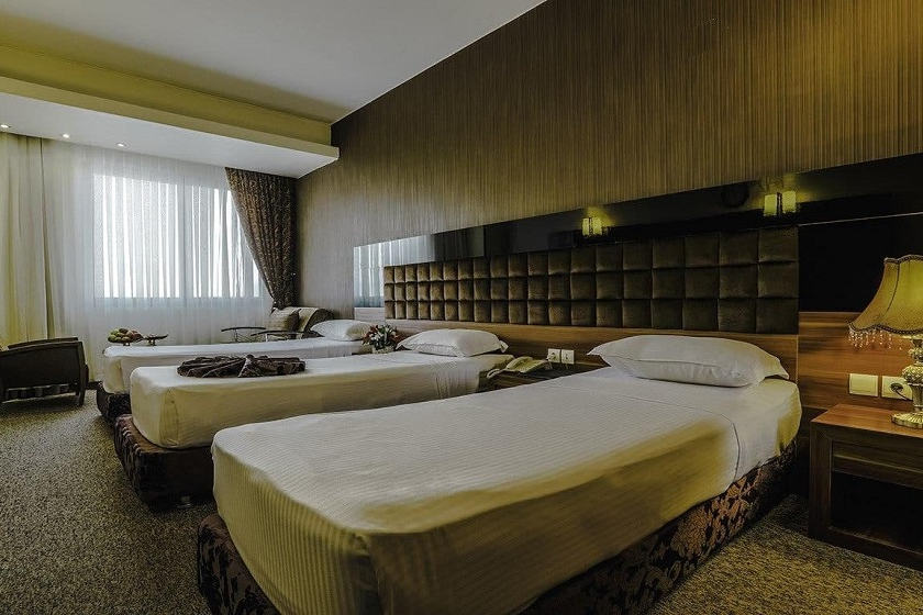 هتل سی نور مشهد - اتاق سه تخته