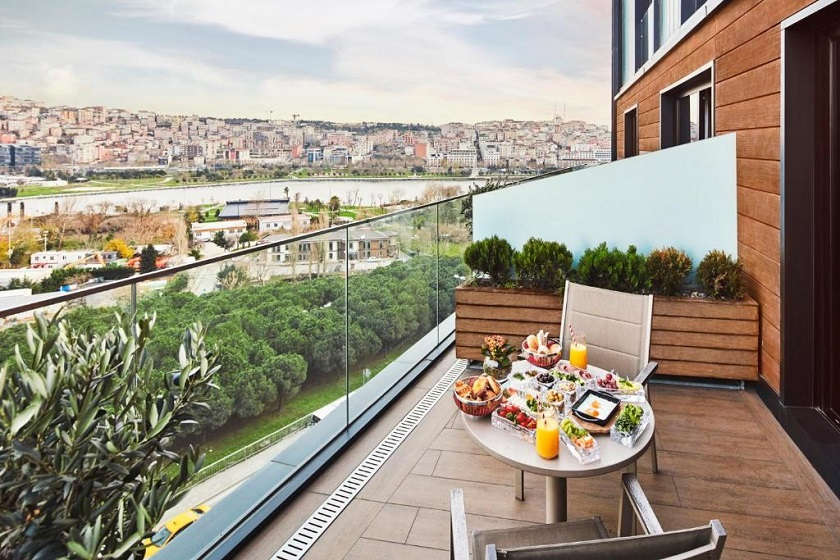 Movenpick Istanbul Hotel Golden Horn - premium King Room