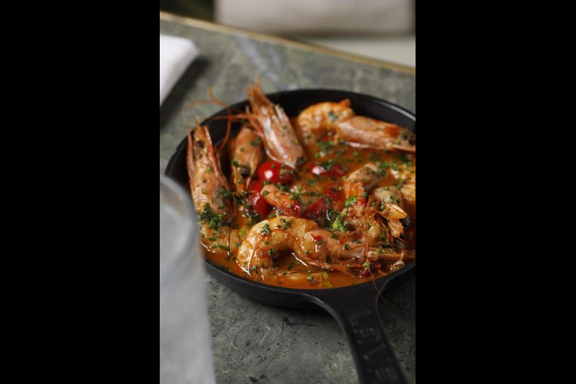JW Marriott Istanbul Bosphorus - food and drink