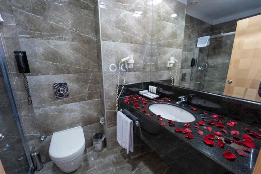 Metropolitan Hotels Ankara - Honeymoon Suite