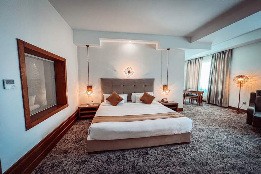 هتل ویدا کیش اتاق دو تخته رویال دریا