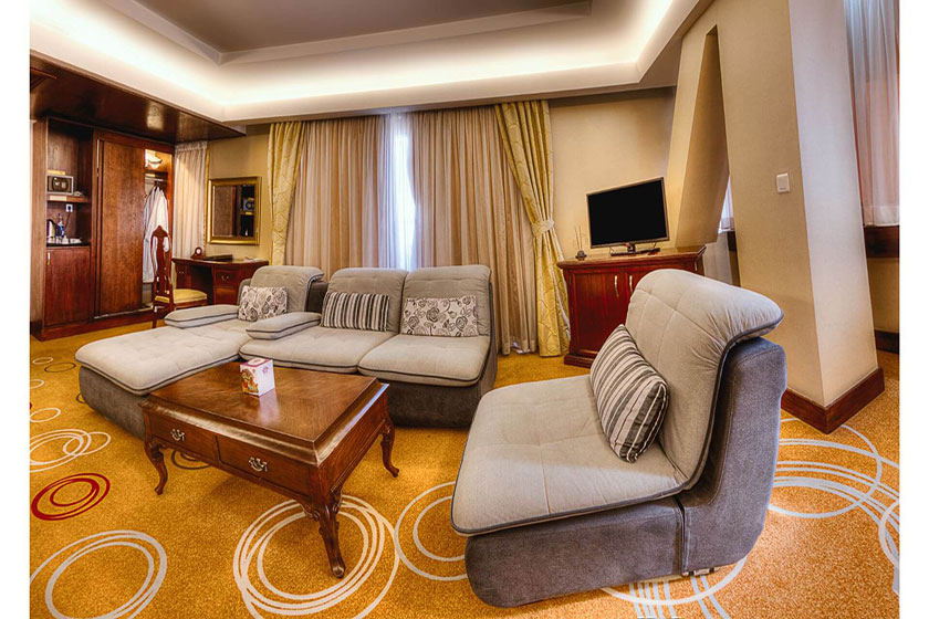 هتل بزرگ شیراز - سوئیت کانکت