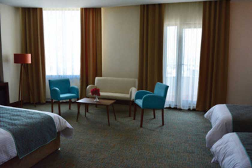 هتل لیلیوم کیش - هتل چهار تخته