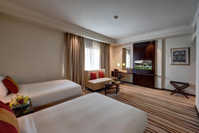 Media Rotana Hotel Dubai - Guest Room Twin Beds