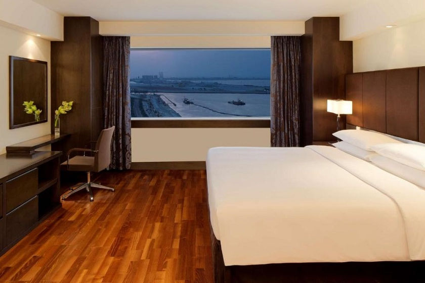 Hyatt Regency Dubai Corniche - Regency Suite