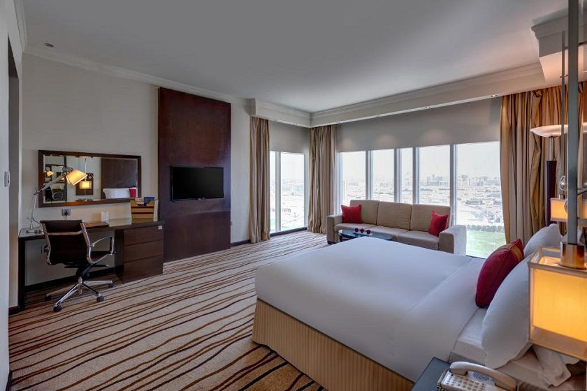 Media Rotana Hotel Dubai - Spacious Room King Bed
