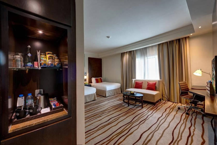 Media Rotana Hotel Dubai - Family One bedroom Suite King and Twin Beds