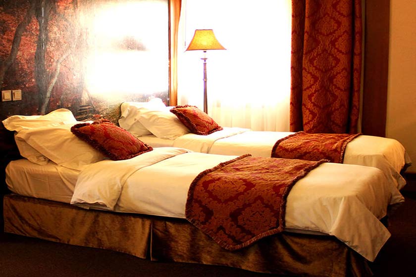 هتل درویشی مشهد - اتاق چهار تخته فصل اکونومی