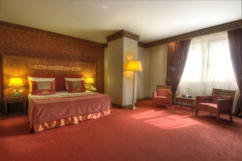 هتل زندیه شیراز - اتاق دو تخته دبل