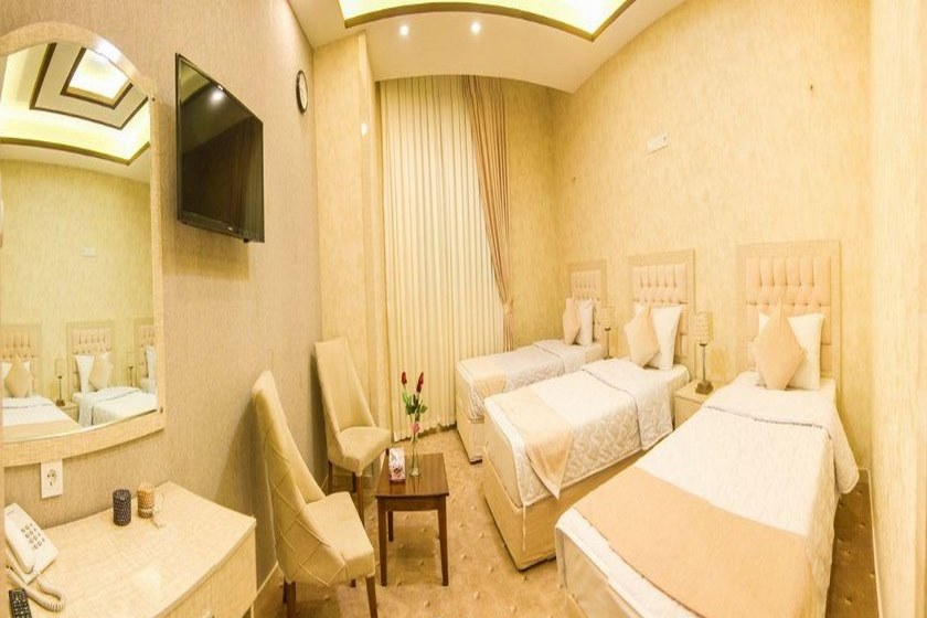 هتل آزادی تبریز - اتاق سه تخته استاندارد