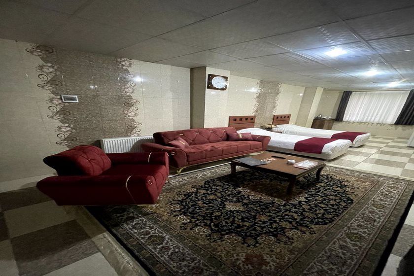 هتل آپارتمان آسام کرمان - سوئیت یک خوابه چهار نفره