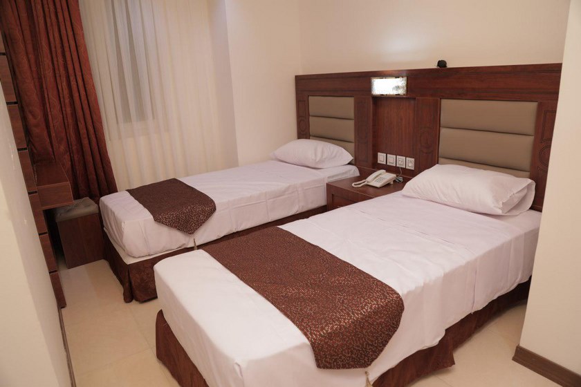 هتل پرشیا نوشهر - سوئیت پنج نفره