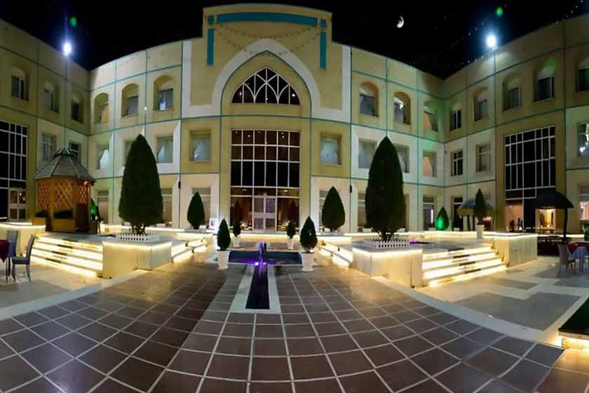 هتل قصرالضیافه مشهد - نما