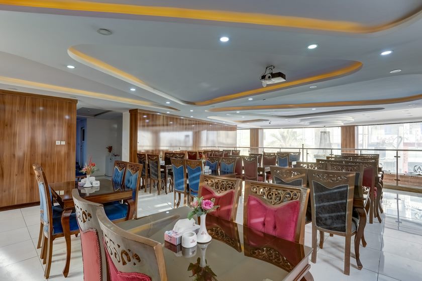 هتل آرکا قشم - رستوران
