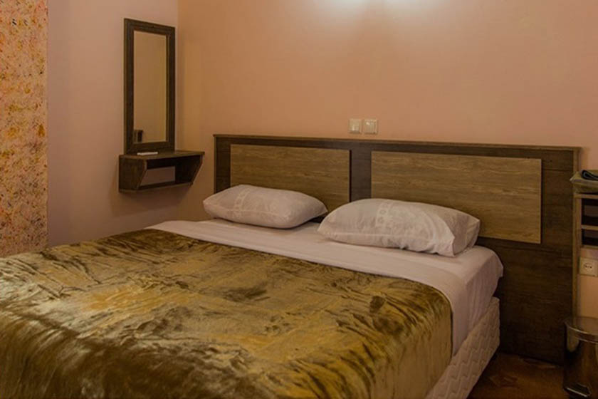 هتل جهانگردی چلندر نوشهر - ویلا دوخواب پنج تخته