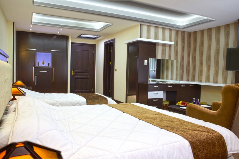 هتل گسترش تبریز - اتاق سه تخته