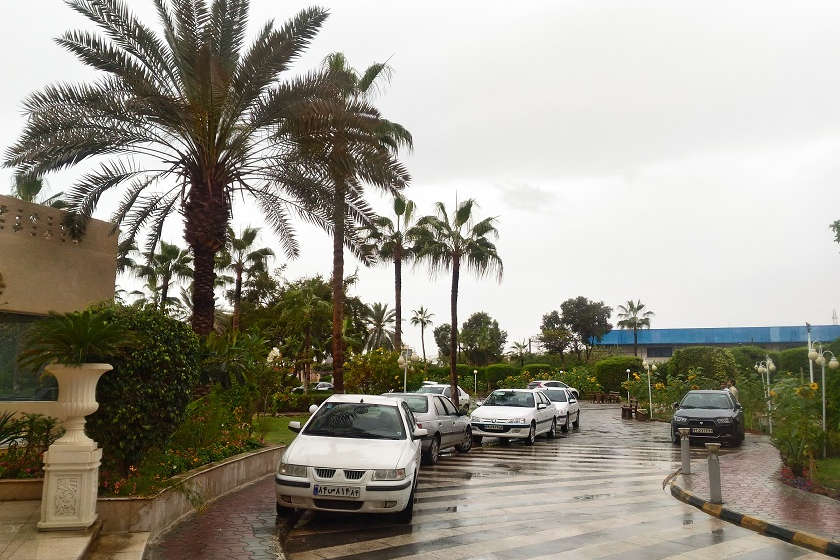 هتل هما بندرعباس - پارکینگ