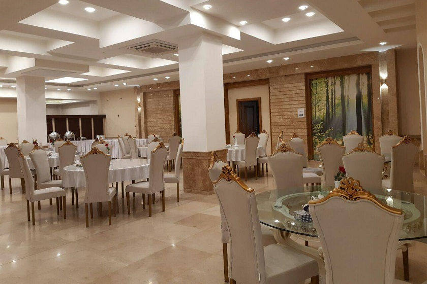 هتل شهرزاد لاهیجان - رستوران